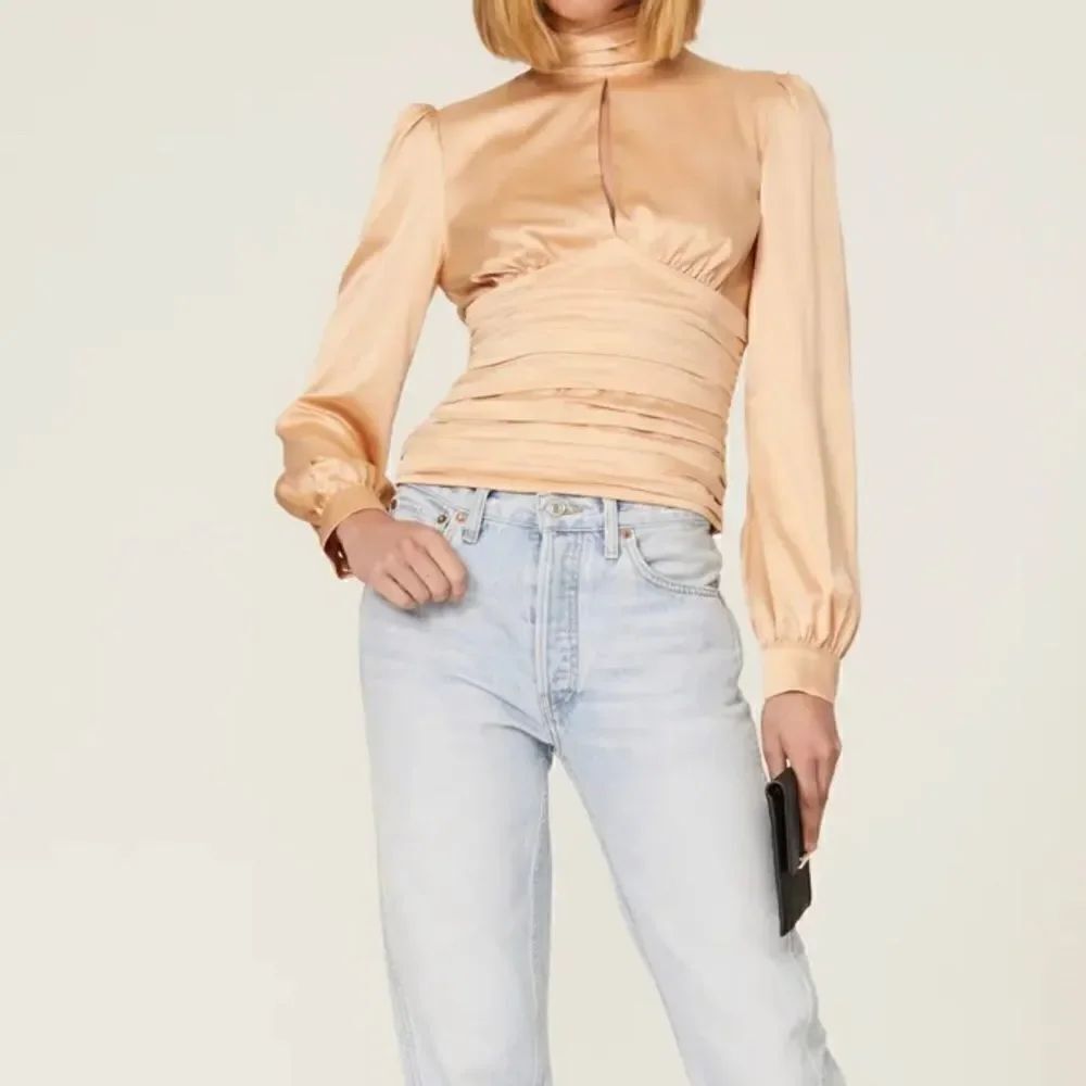 Badgley Mischka Champagne Satin Top with defects size 2